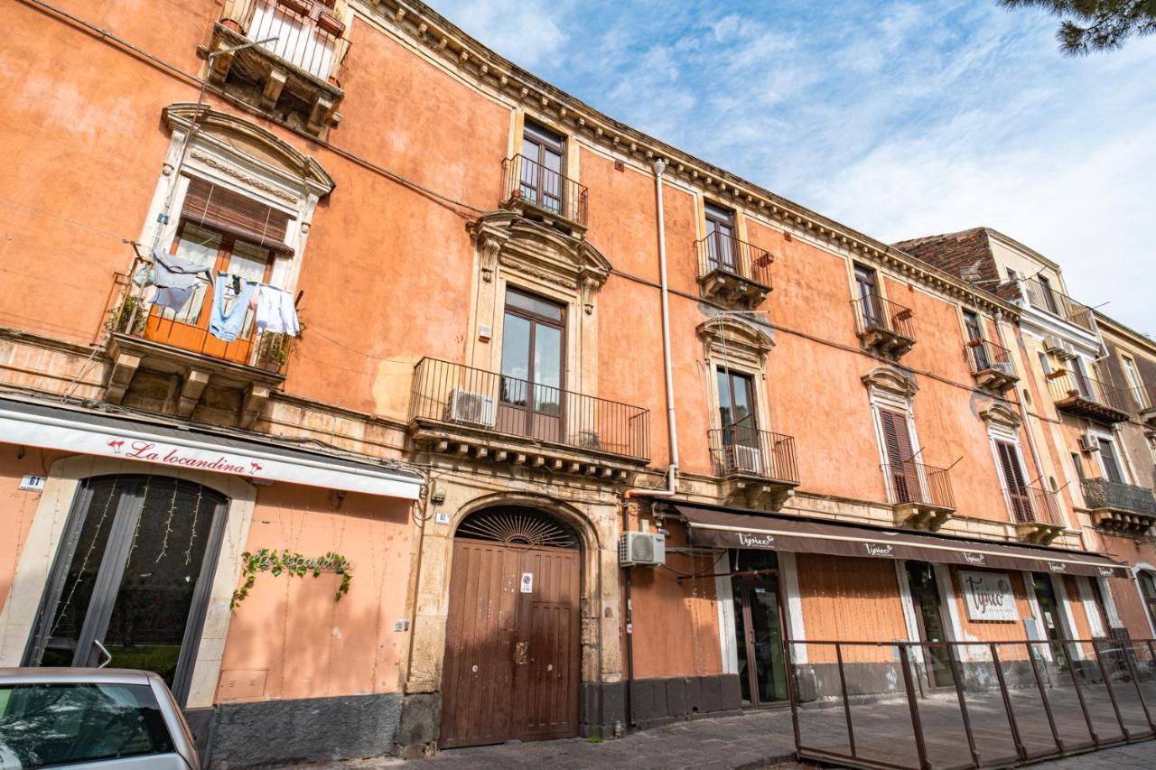 Appartamento Castle Living Aeroporto di Catania Fontana Rossa Esterno foto